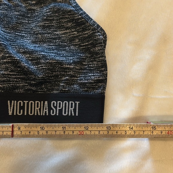 Victoria's Secret Black and Gray Sports Bra with Racerback - Picture 4 of 5
